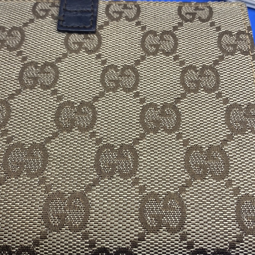 Gucci GG Rare 
Guccissima Print/Gold Jackie O Style Wallet - Picture 3 of 9